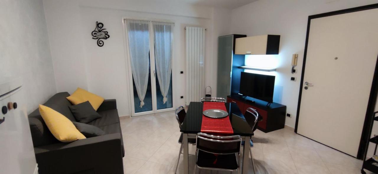 Appartement Casa Francesca: Un Mare Di Relax! à Vintimille Extérieur photo